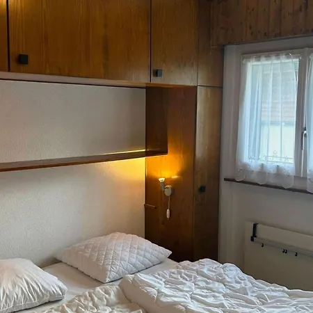 Spacious With Balcony *